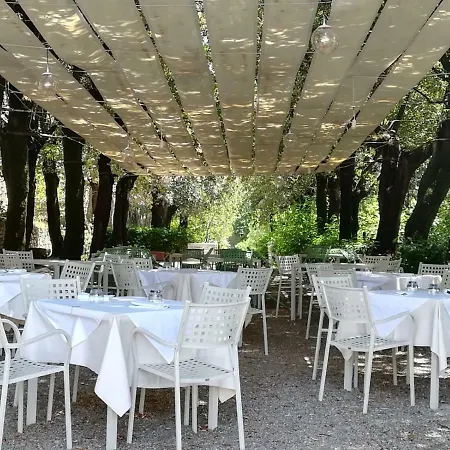 Hotel & Cortona